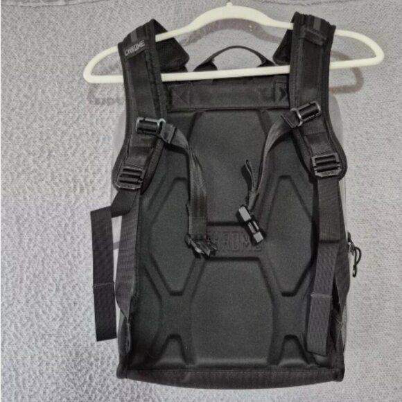 Chrome Industries Gray Black Laptops Pocket Zip Around Hondo 21L Backpack - Picture 3 of 13